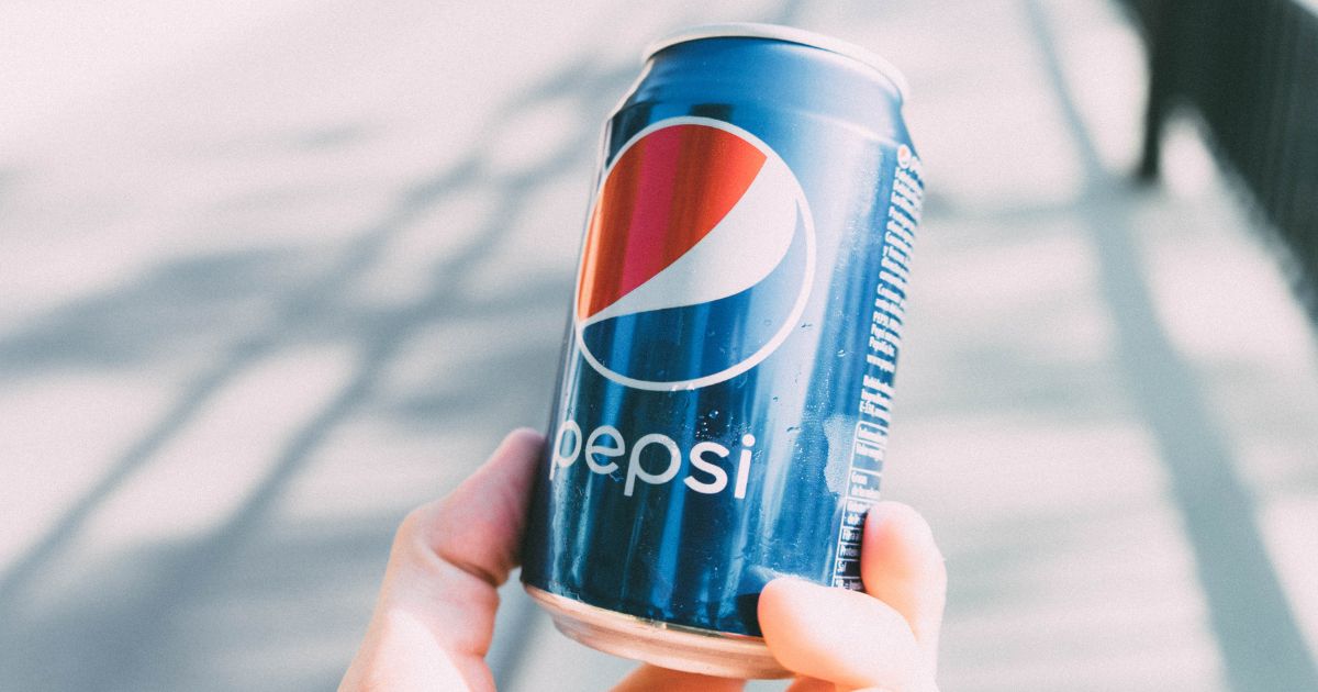 How to Design Your Own Logo: Ecommerce Branding 101